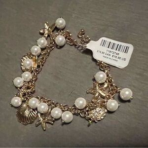 Torrid beach theme cha cha dangle bracelet shells and faux pearls